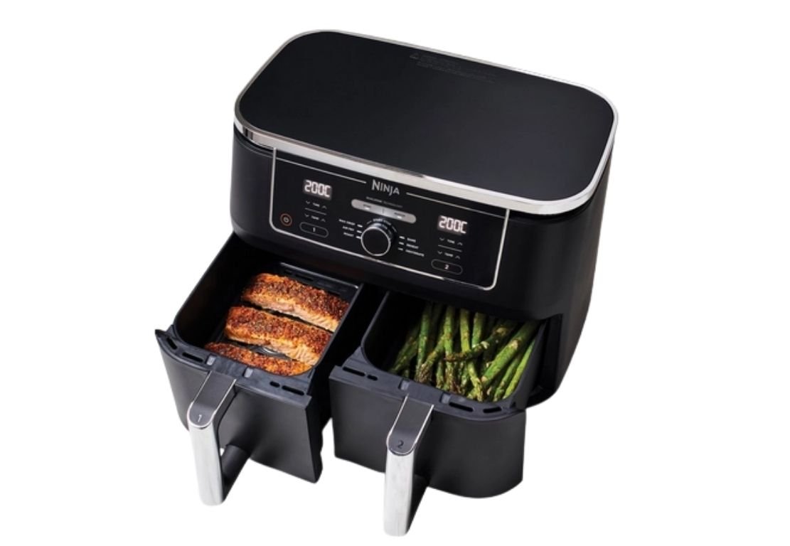 Ninja Air Fryer ukin black color with 2 open boxes